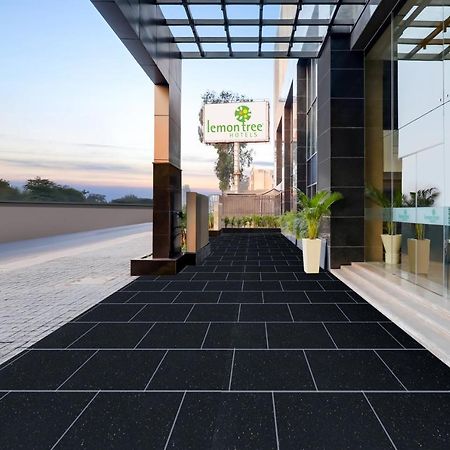 Lemon Tree Hotel Agra Shikohabad Exterior foto